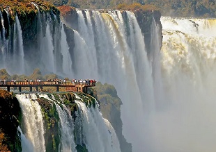 همه چیز درباره آبشار ایگواسو، شگفت انگیز ترین آبشار جهان